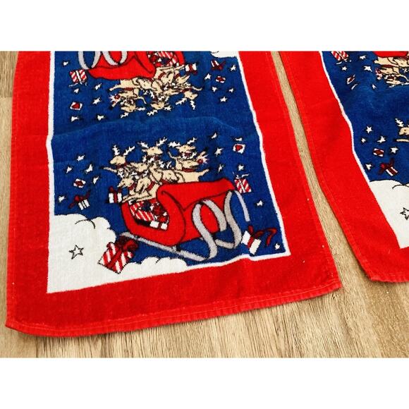 Vintage Hilasal Christmas Holiday Hand/Bar Bath Towels Set of 2 Reindeer Sleigh - Picture 2 of 9
